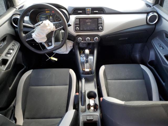  NISSAN VERSA 2021 Серебристый
