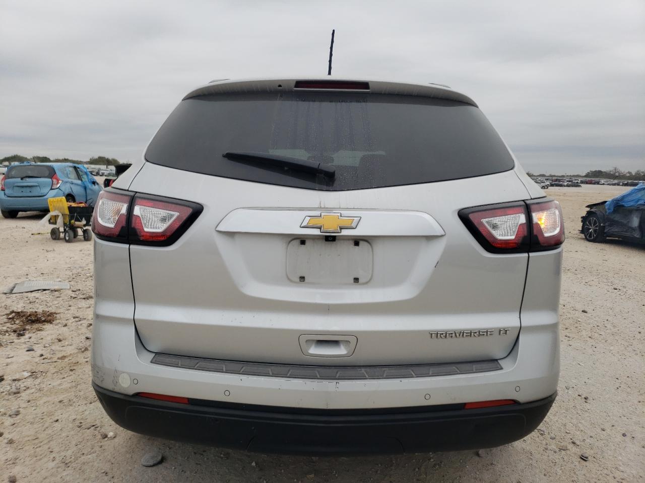 VIN 1GNKRGKD1FJ276284 2015 CHEVROLET TRAVERSE no.6