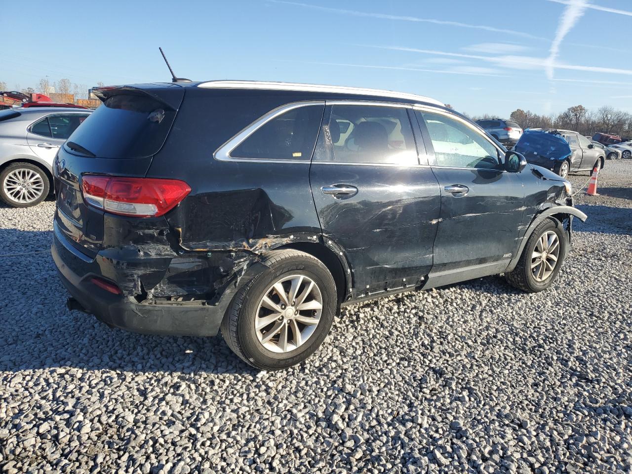 2017 Kia Sorento - Image 3