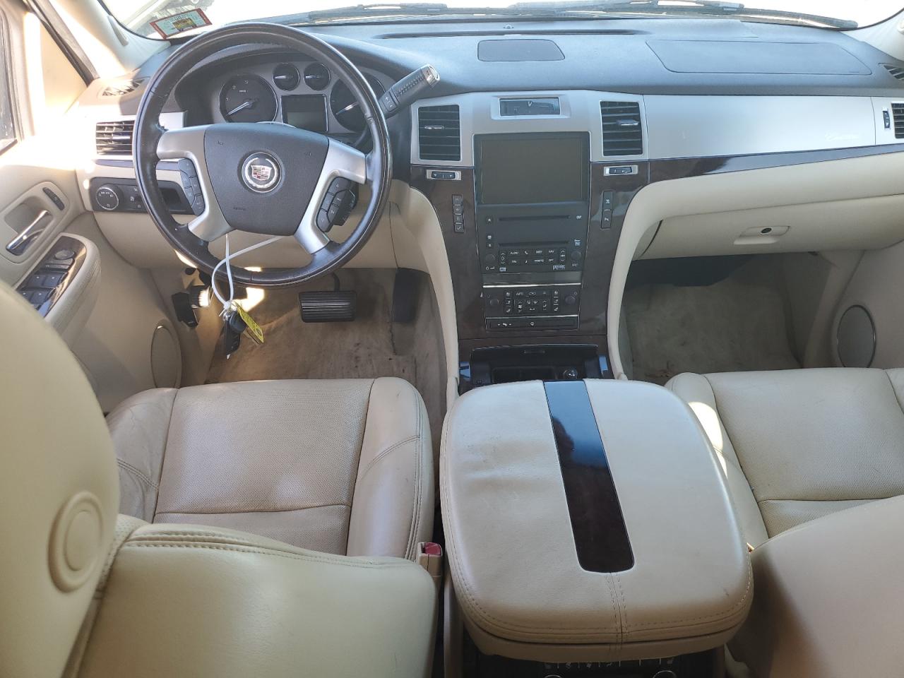 2008 Cadillac Escalade - Image 8