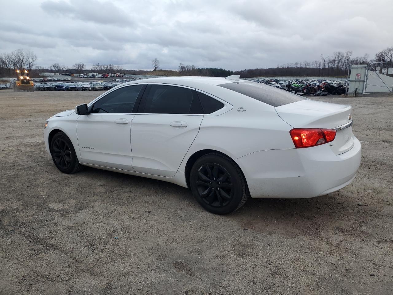 2017 Chevrolet Impala - Image 2