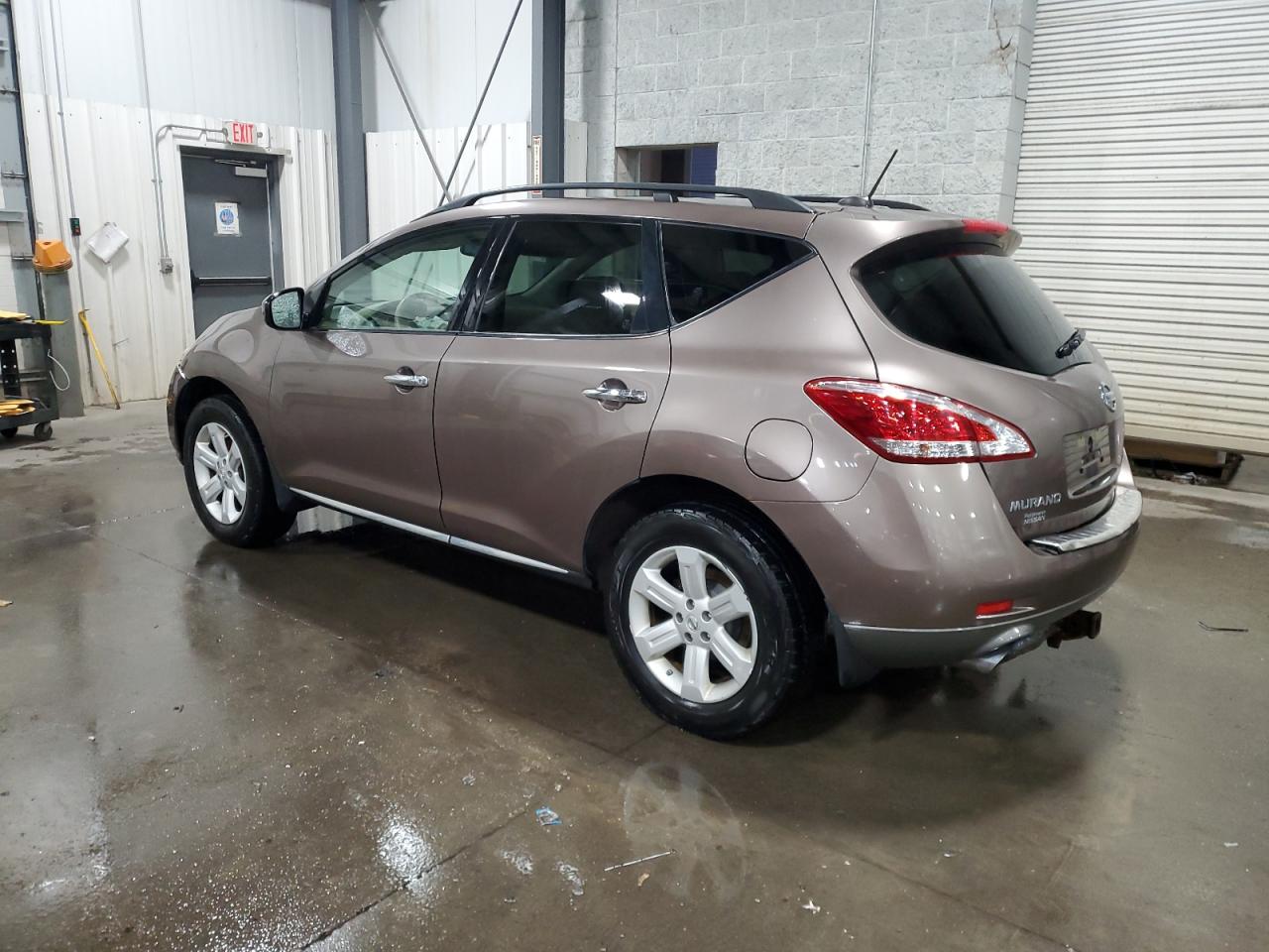2011 Nissan Murano - Image 2