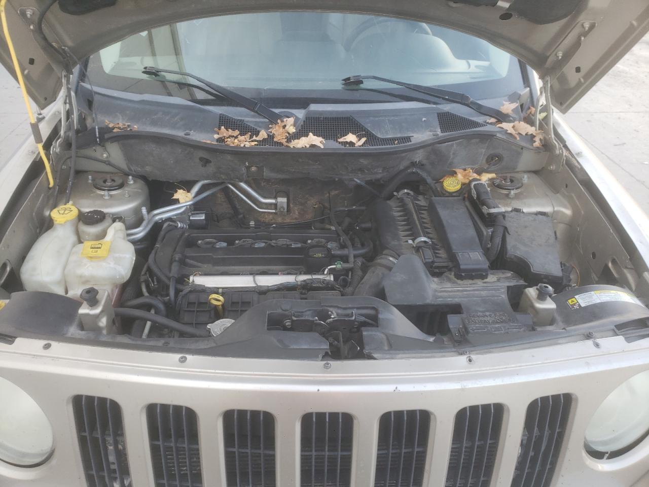 2009 Jeep Liberty (Patriot) - Image 12