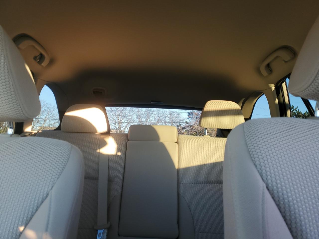 2017 Subaru Outback - Image 10