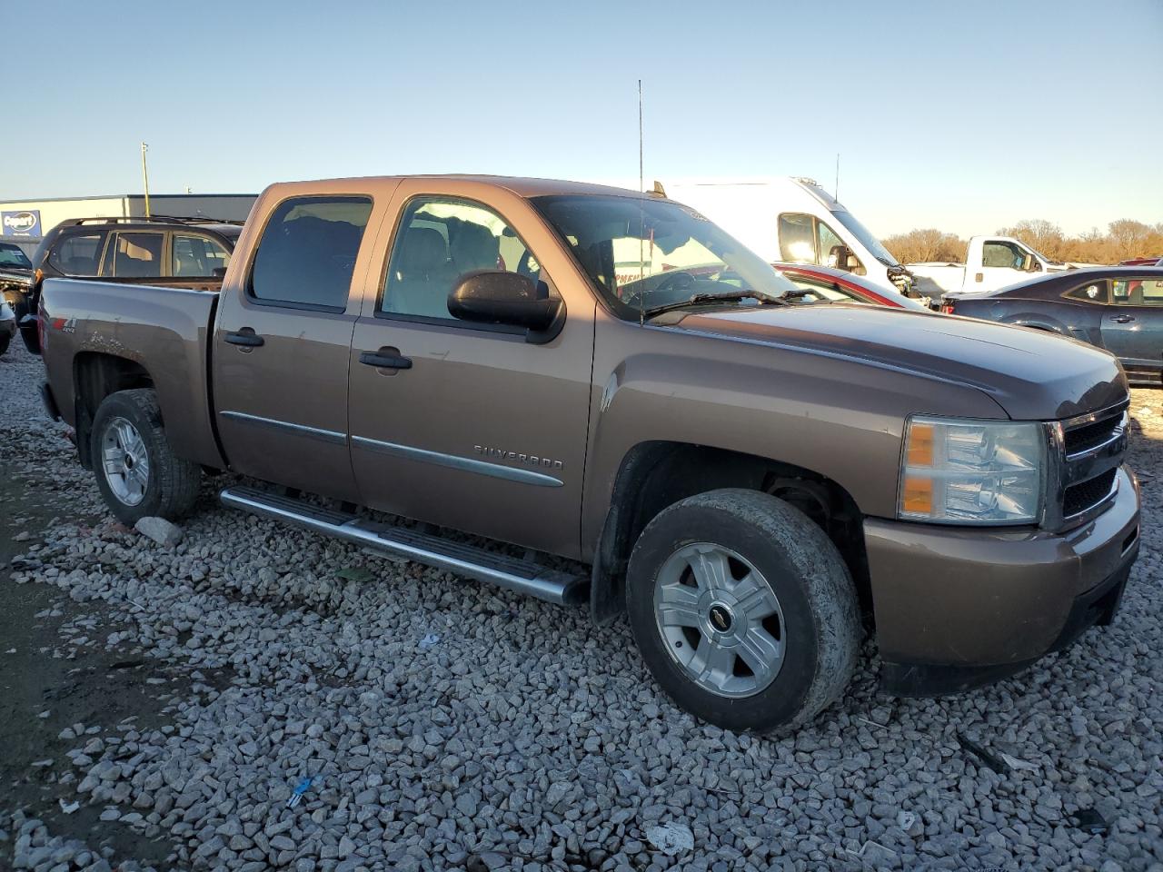 2011 Chevrolet Silverado - Image 4