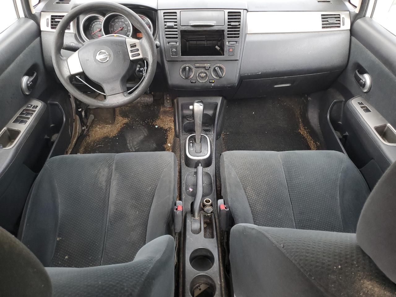 2010 Nissan Versa - Image 8