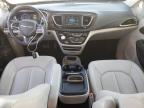 2021 Chrysler Voyager Lxi იყიდება Kansas City-ში, KS - Vandalism