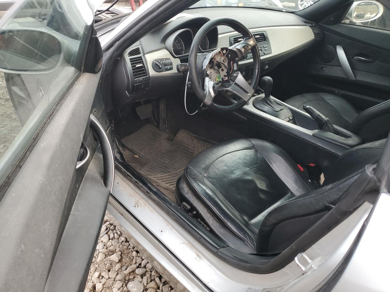 2005 BMW Z4 - Image 8