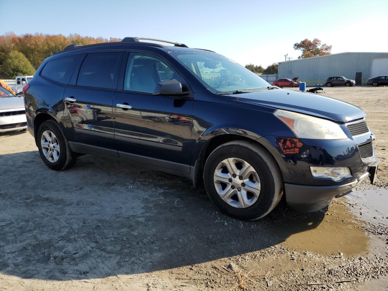 2011 Chevrolet Traverse - Image 4