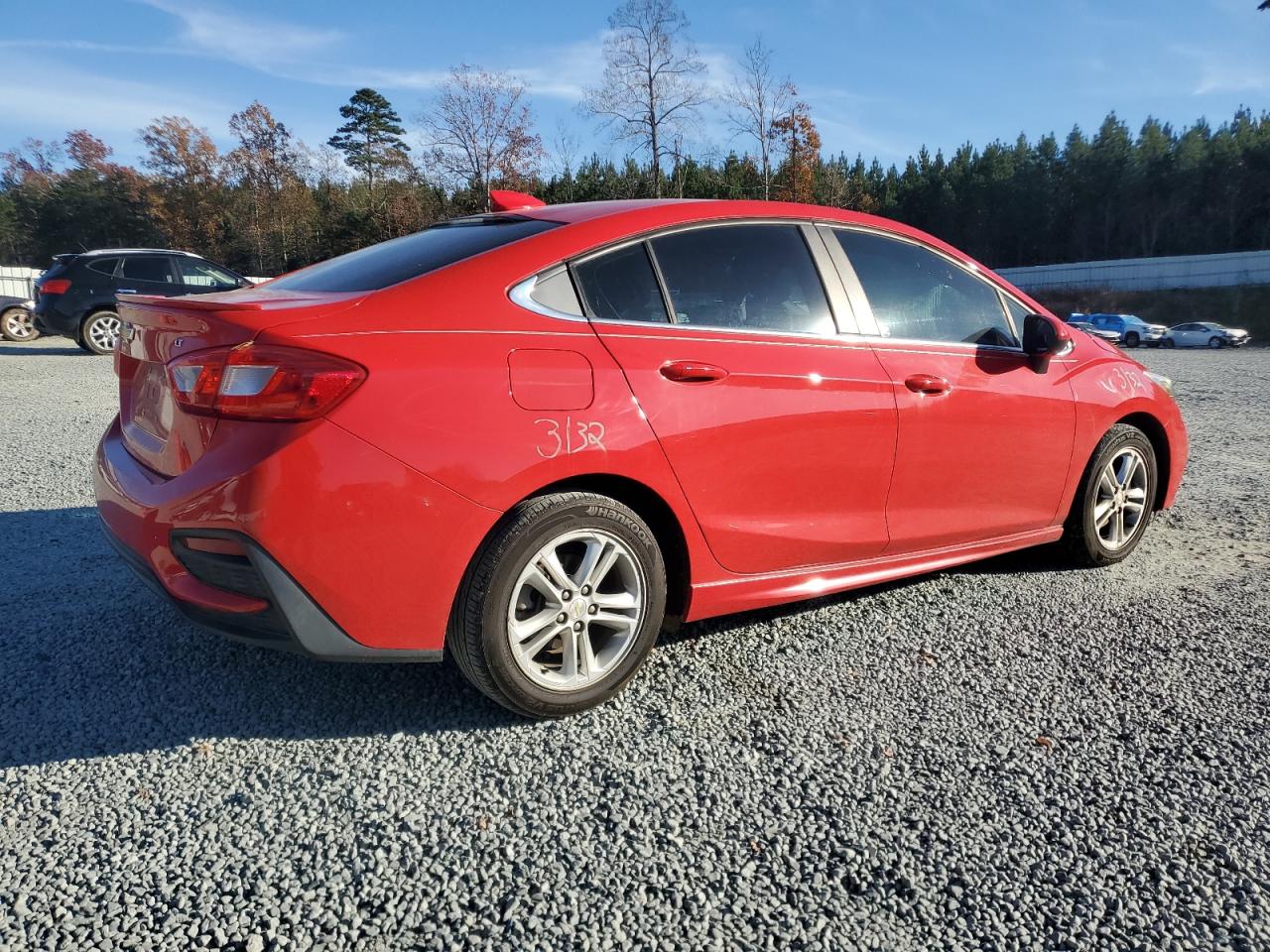 2016 Chevrolet Cruze - Image 3