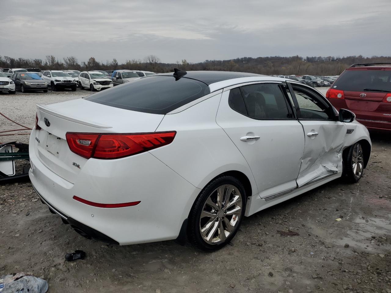 VIN 5XXGR4A67FG449259 2015 KIA OPTIMA no.3