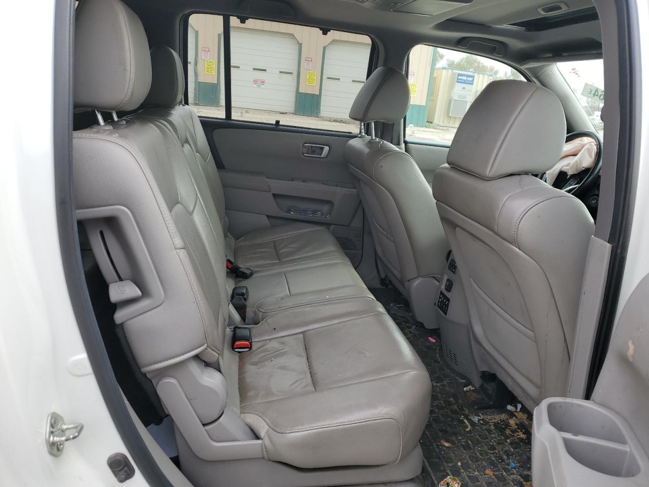2014 Honda Pilot - Image 10