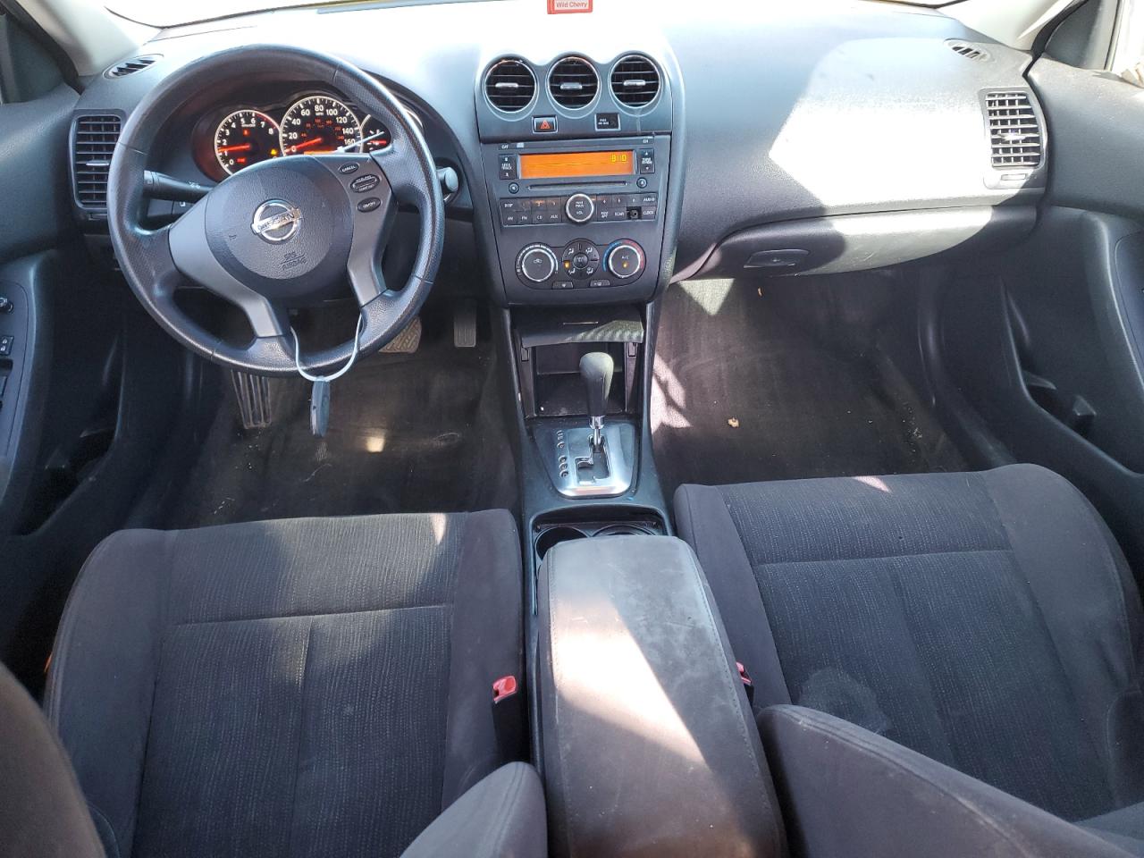 2012 Nissan Altima - Image 8
