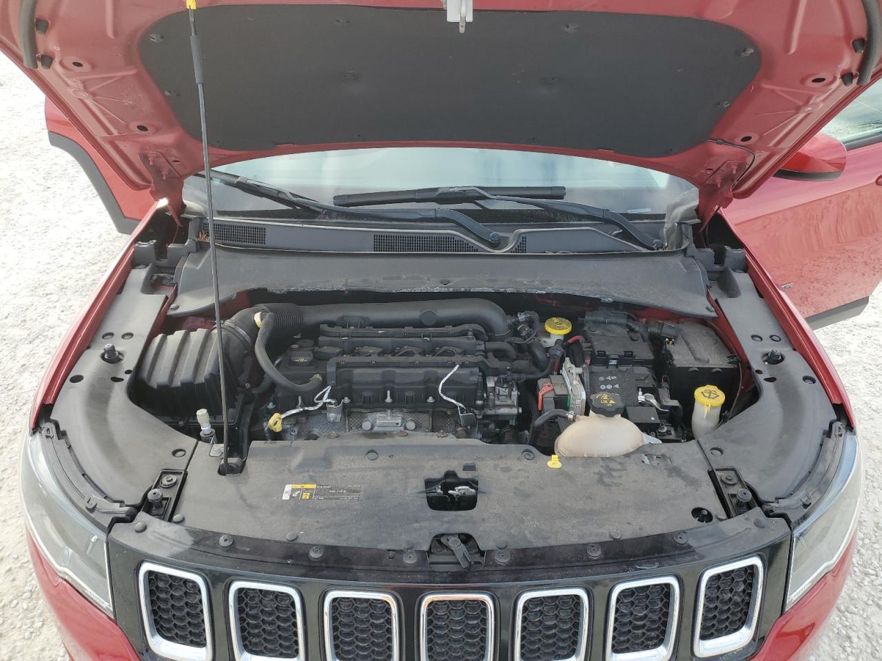 2018 Jeep Compass Latitude VIN: 3C4NJCBB4JT461497 Lot: 79319174