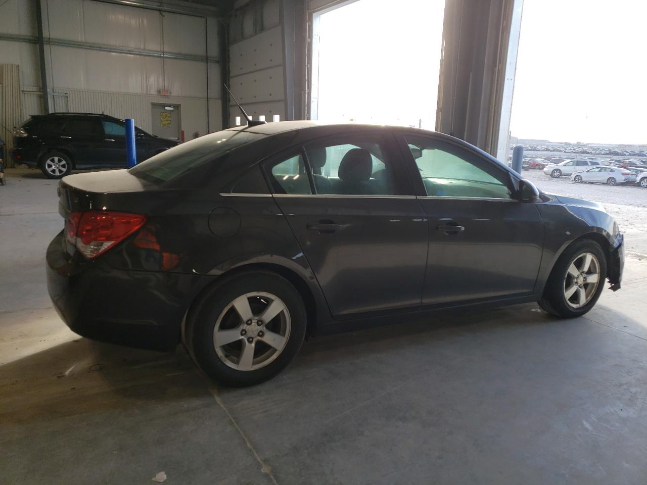 2014 Chevrolet Cruze - Image 3
