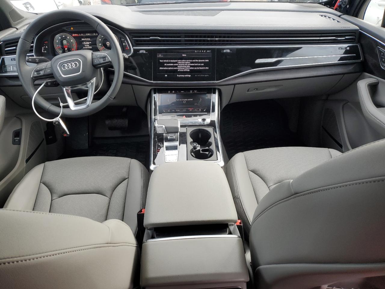 2024 Audi Q7 - Image 8