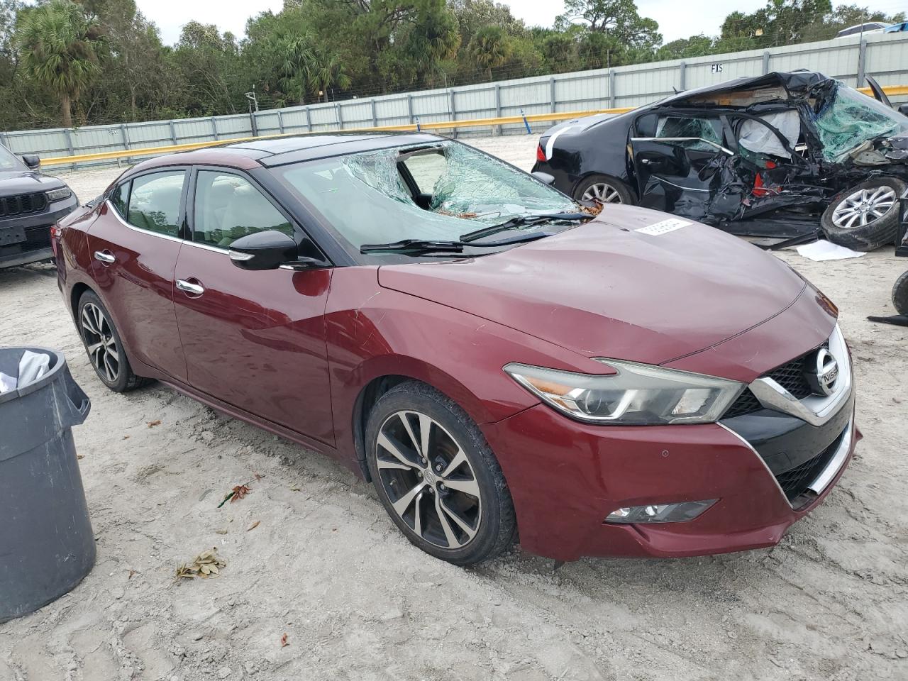 2017 Nissan Maxima - Image 4