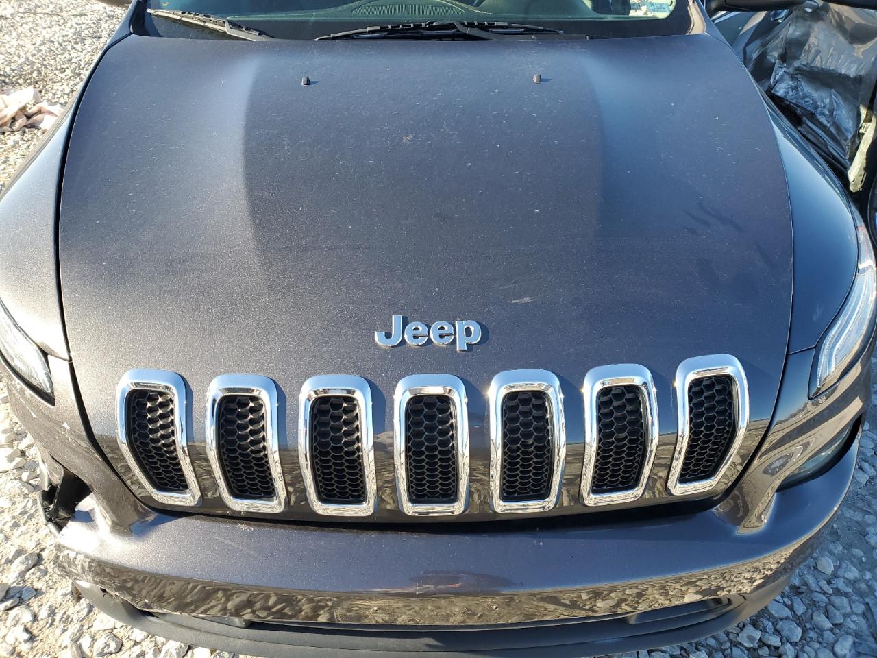 2018 Jeep Grand Cherokee - Image 12