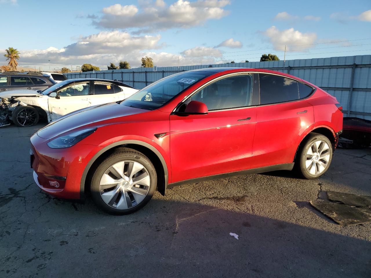 VIN 7SAYGDEEXPA202334 2023 TESLA MODEL Y no.1