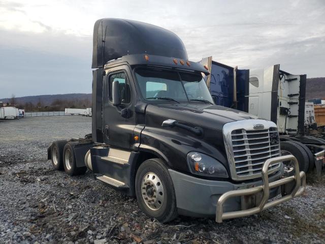 2016 Freightliner Cascadia 125 на продаже в Grantville, PA - Normal Wear