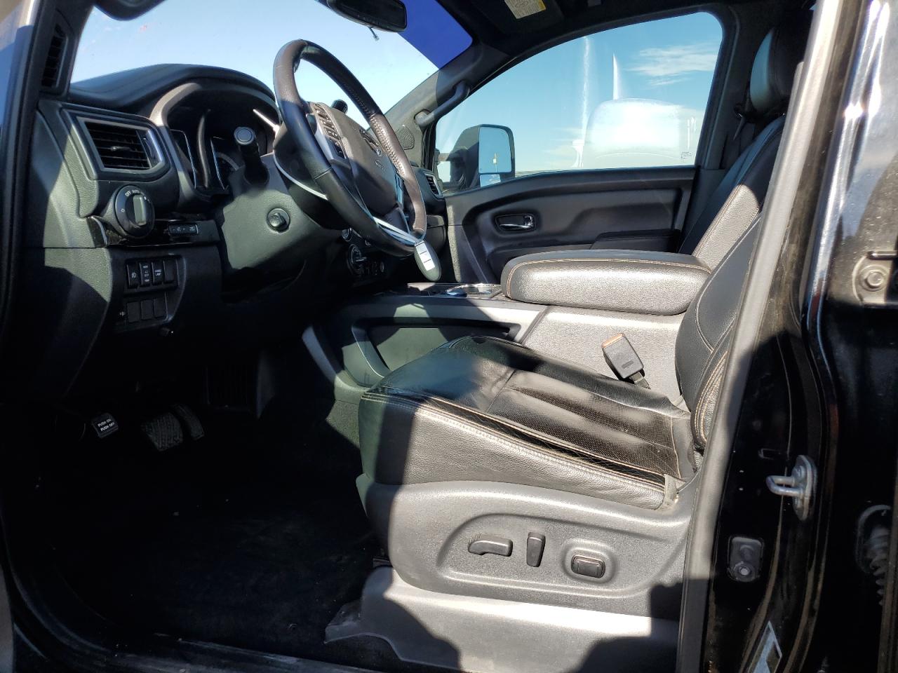 2018 Nissan Titan Xd Sl VIN: 1N6BA1F43JN536223 Lot: 81038784