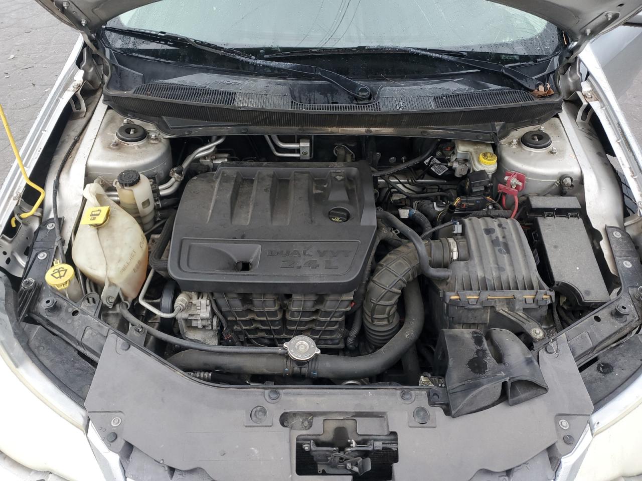 2010 Chrysler Sebring Limited VIN: 1C3CC5FB1AN187977 Lot: 81349574