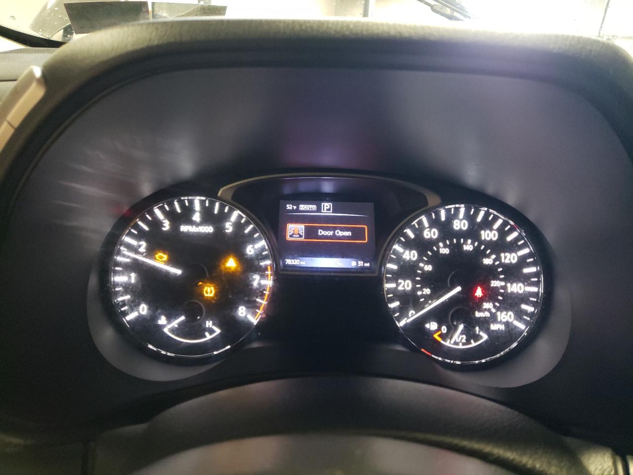2017 Nissan Pathfinder - Image 9