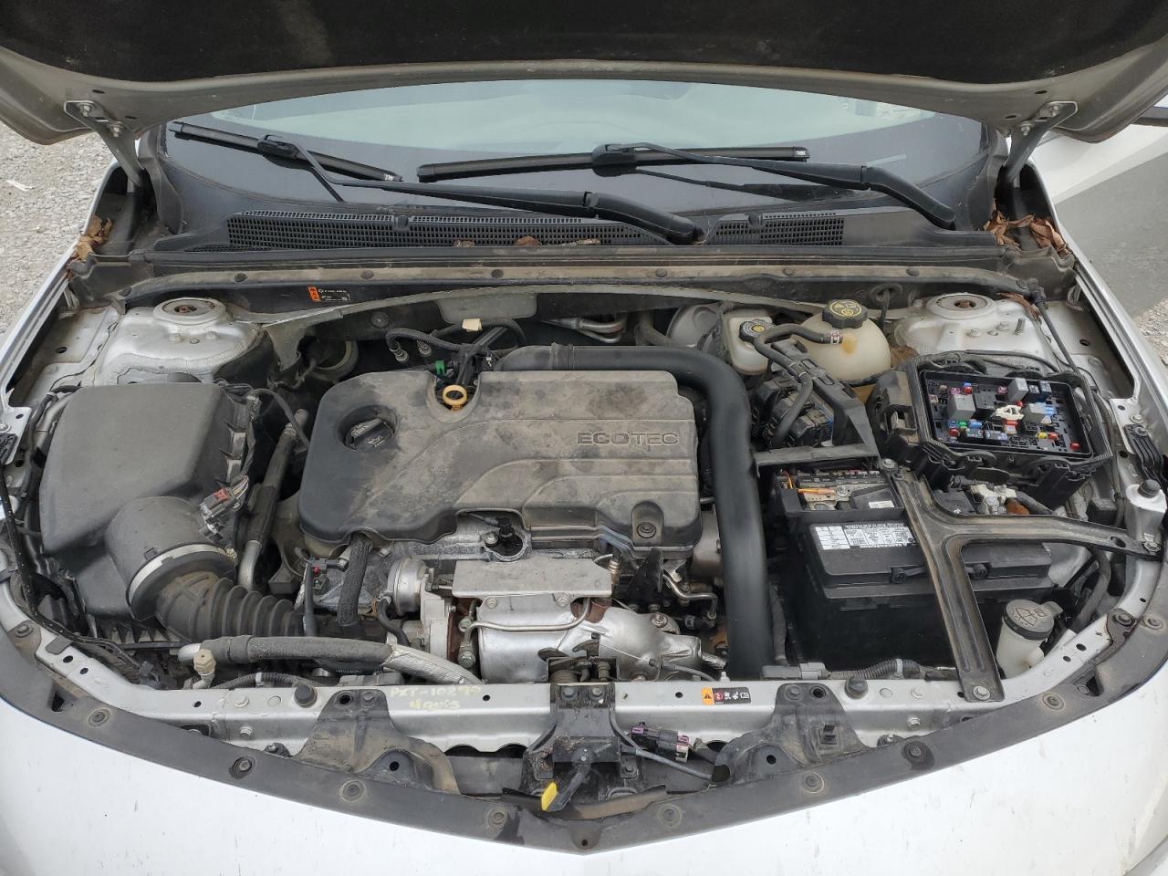 2018 Chevrolet Malibu - Image 13
