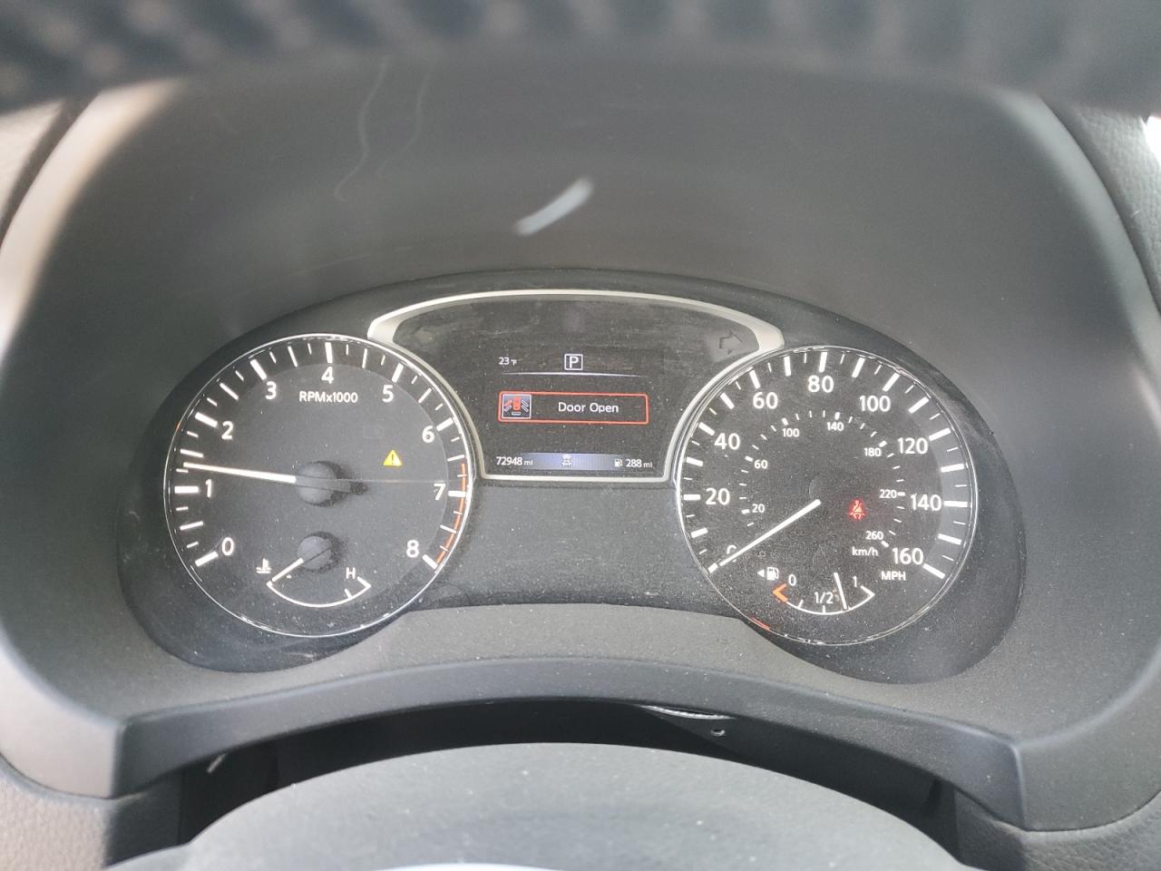 2018 Nissan Altima - Image 9