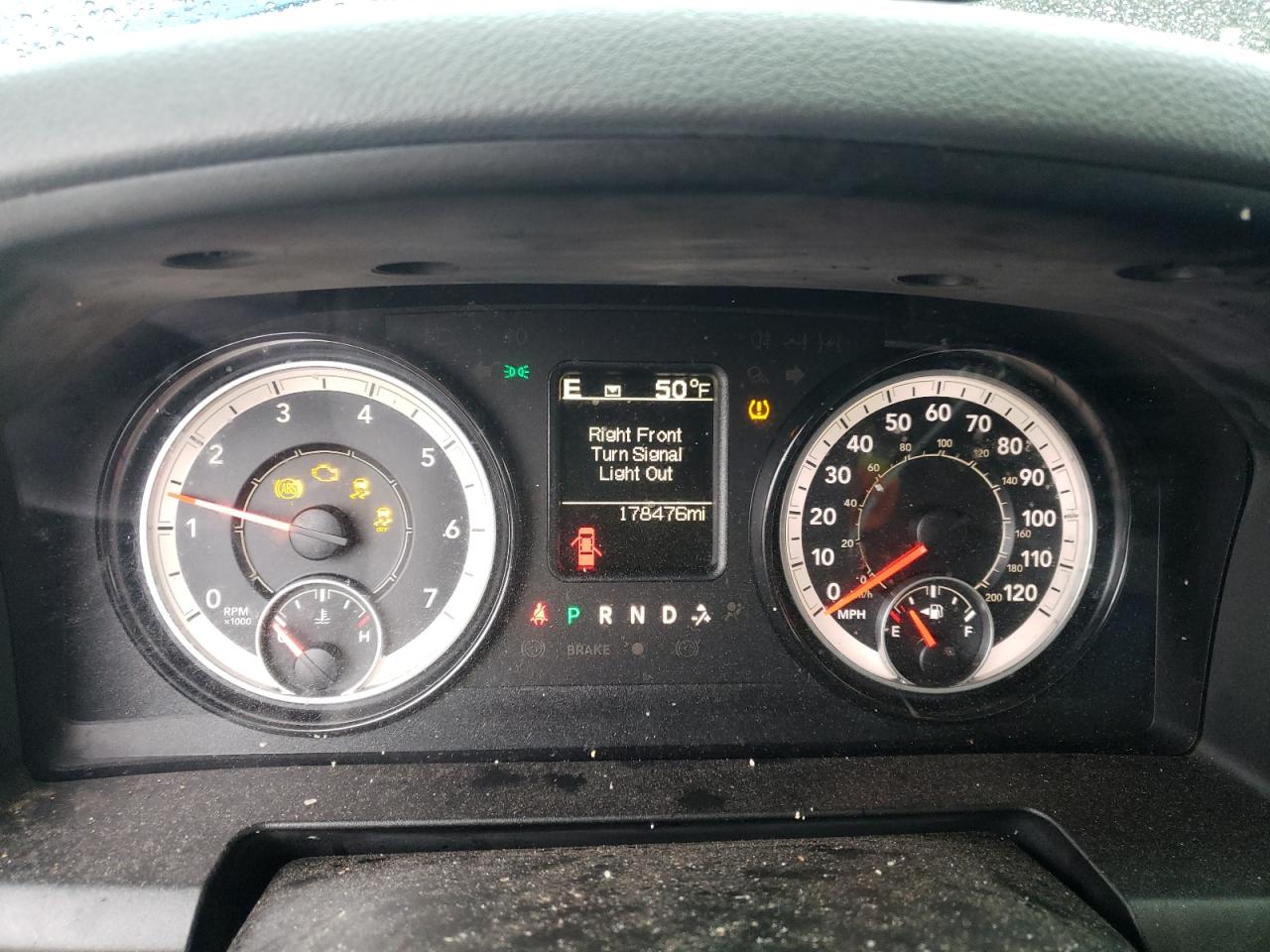 2018 RAM 1500 - Image 9