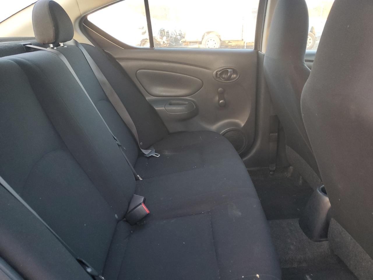 2013 Nissan Versa - Image 10