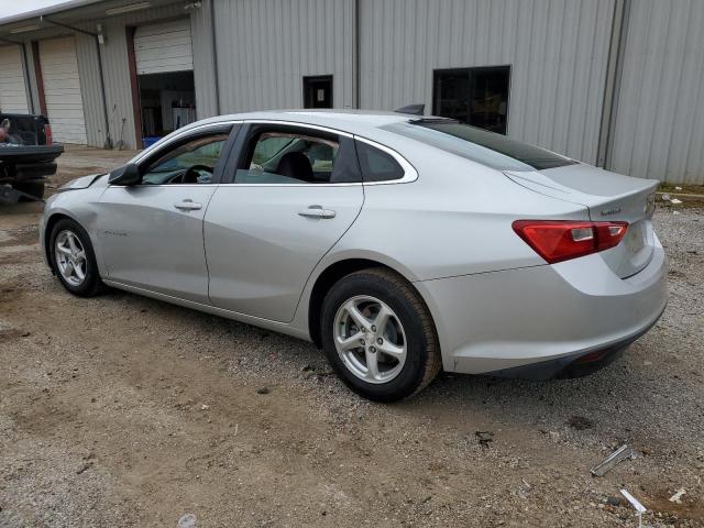 Sedans CHEVROLET MALIBU 2017 Srebrny