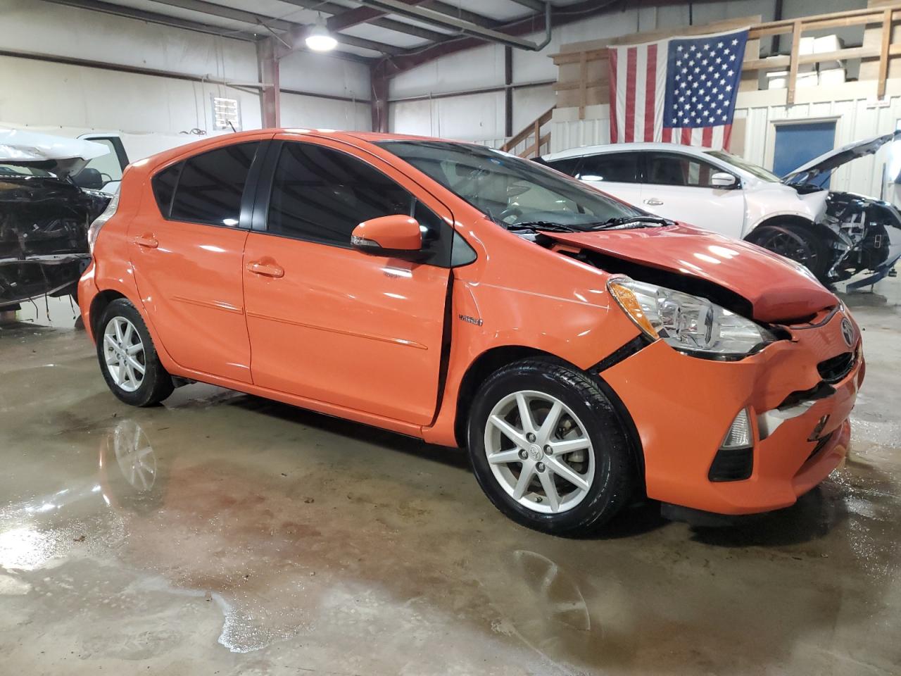 2014 Toyota Prius C VIN: JTDKDTB36E1070447 Lot: 81982074