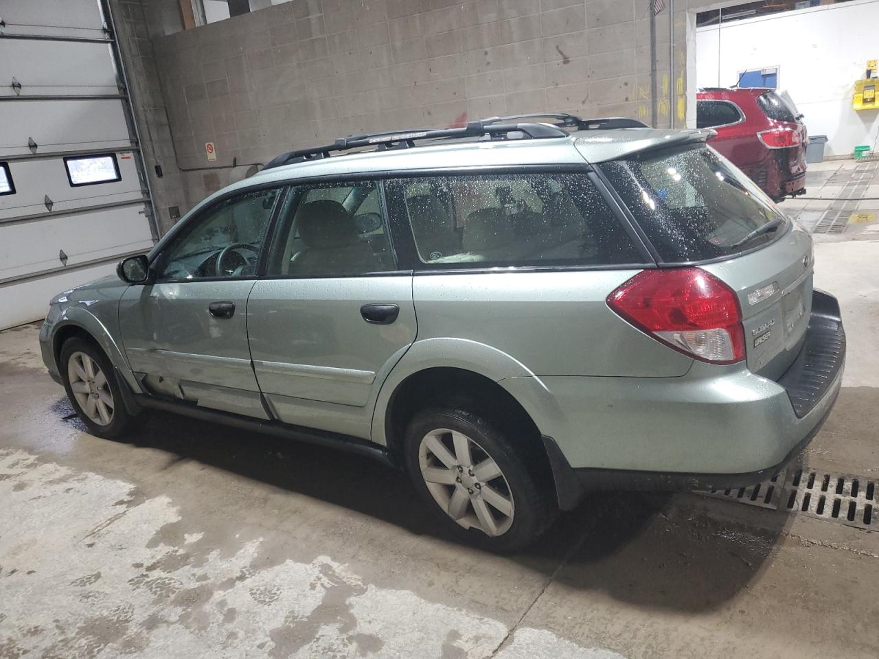 2009 Subaru Outback - Image 2