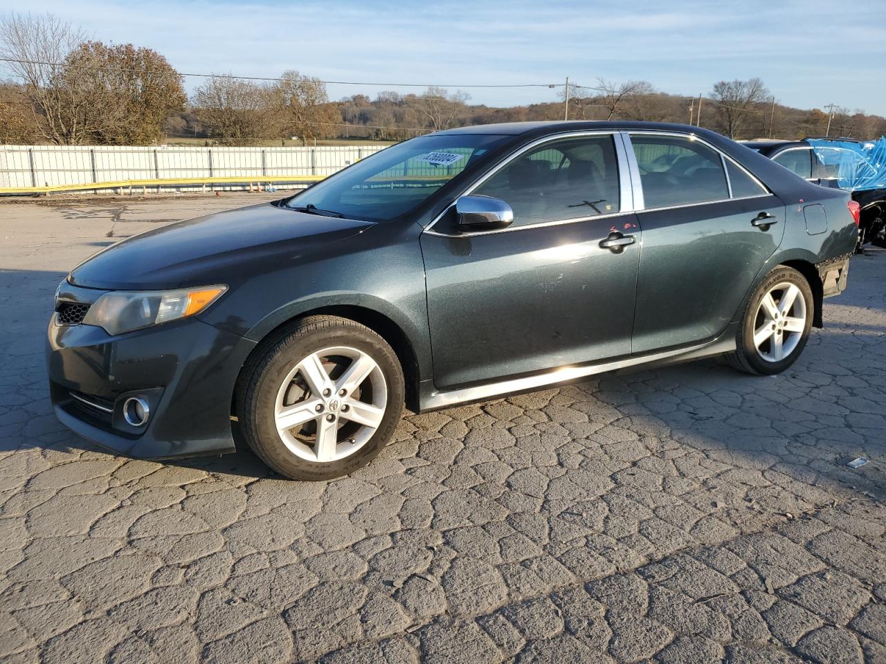 2014 Toyota Camry - Image 1