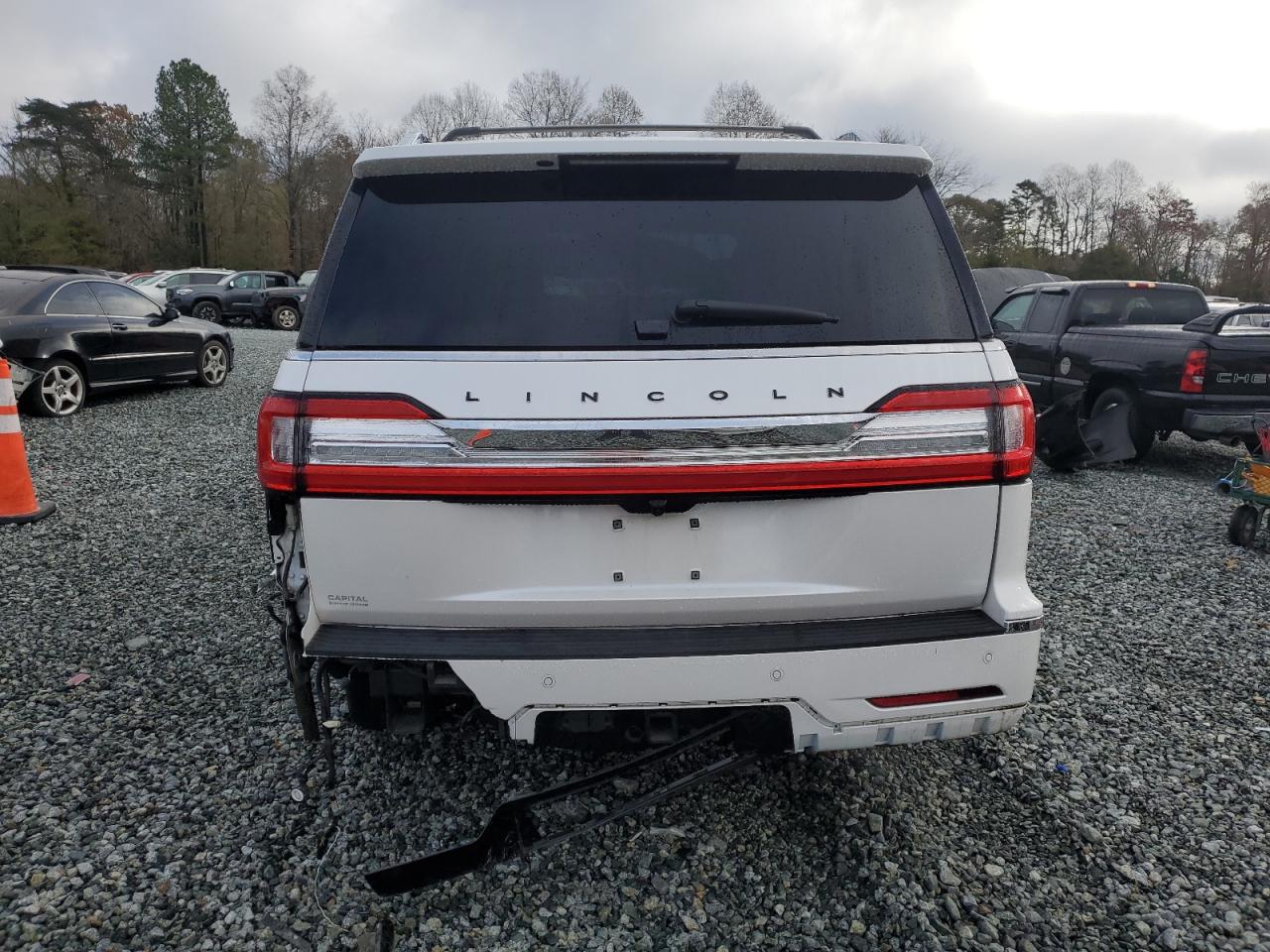 VIN 5LMJJ2TT6KEL17184 2019 LINCOLN NAVIGATOR no.6