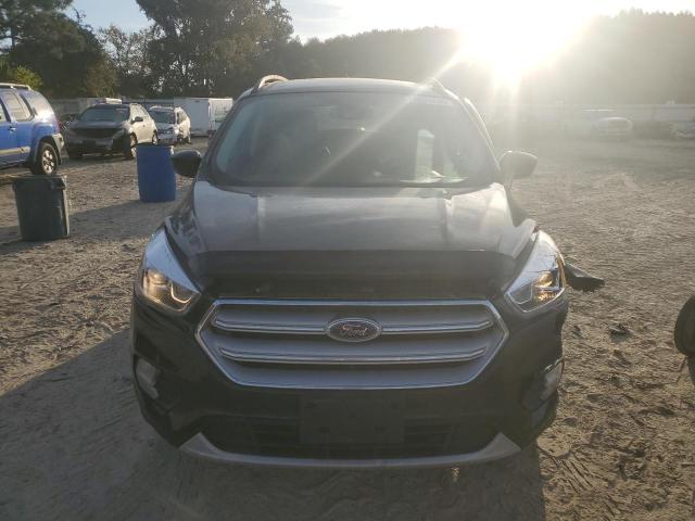  FORD ESCAPE 2019 Чорний