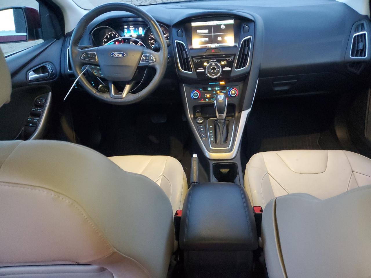 2015 Ford Focus - Image 8