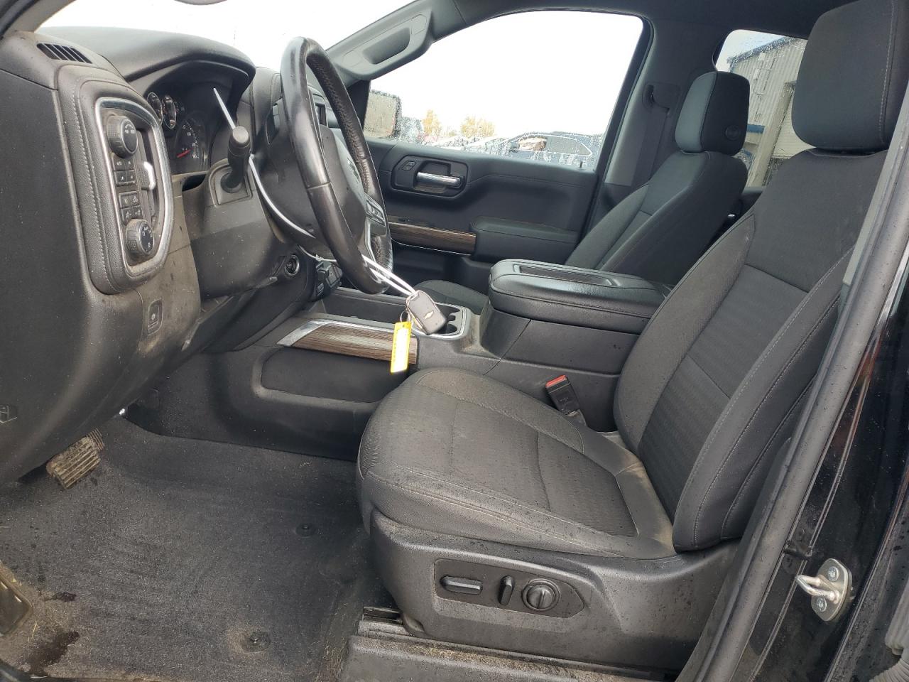 2020 Chevrolet Silverado - Image 7