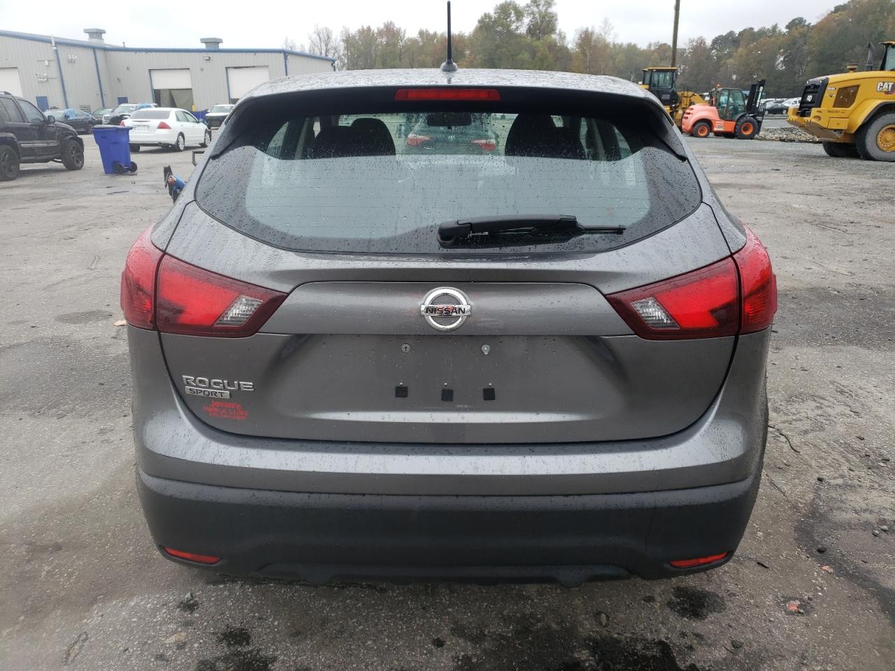 2018 Nissan Rogue - Image 6