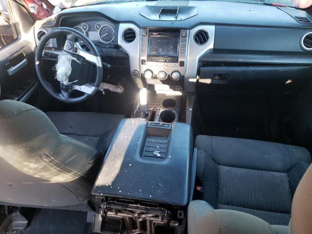 Пикапы TOYOTA TUNDRA 2014 Красный