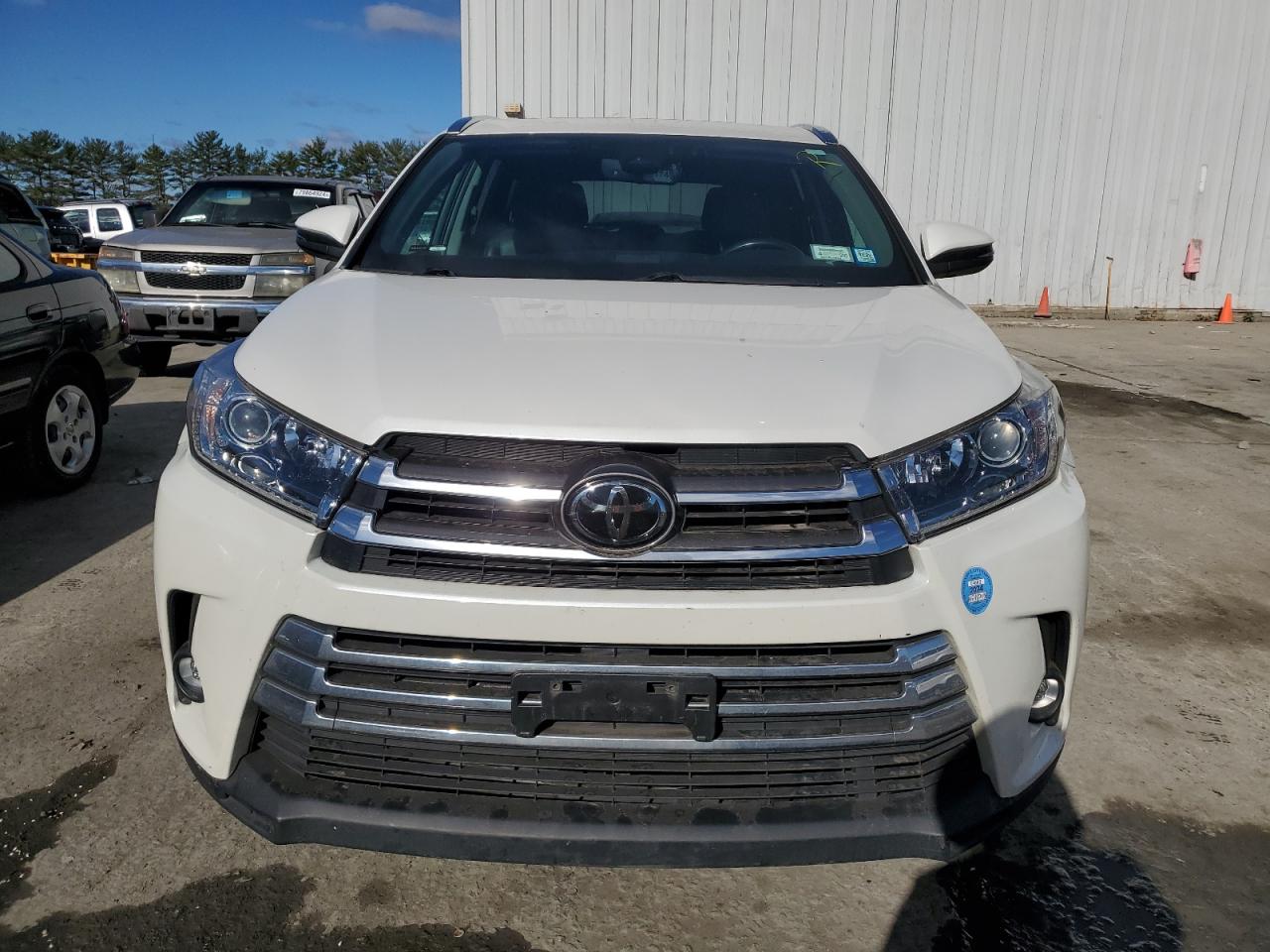 2019 Toyota Highlander - Image 5