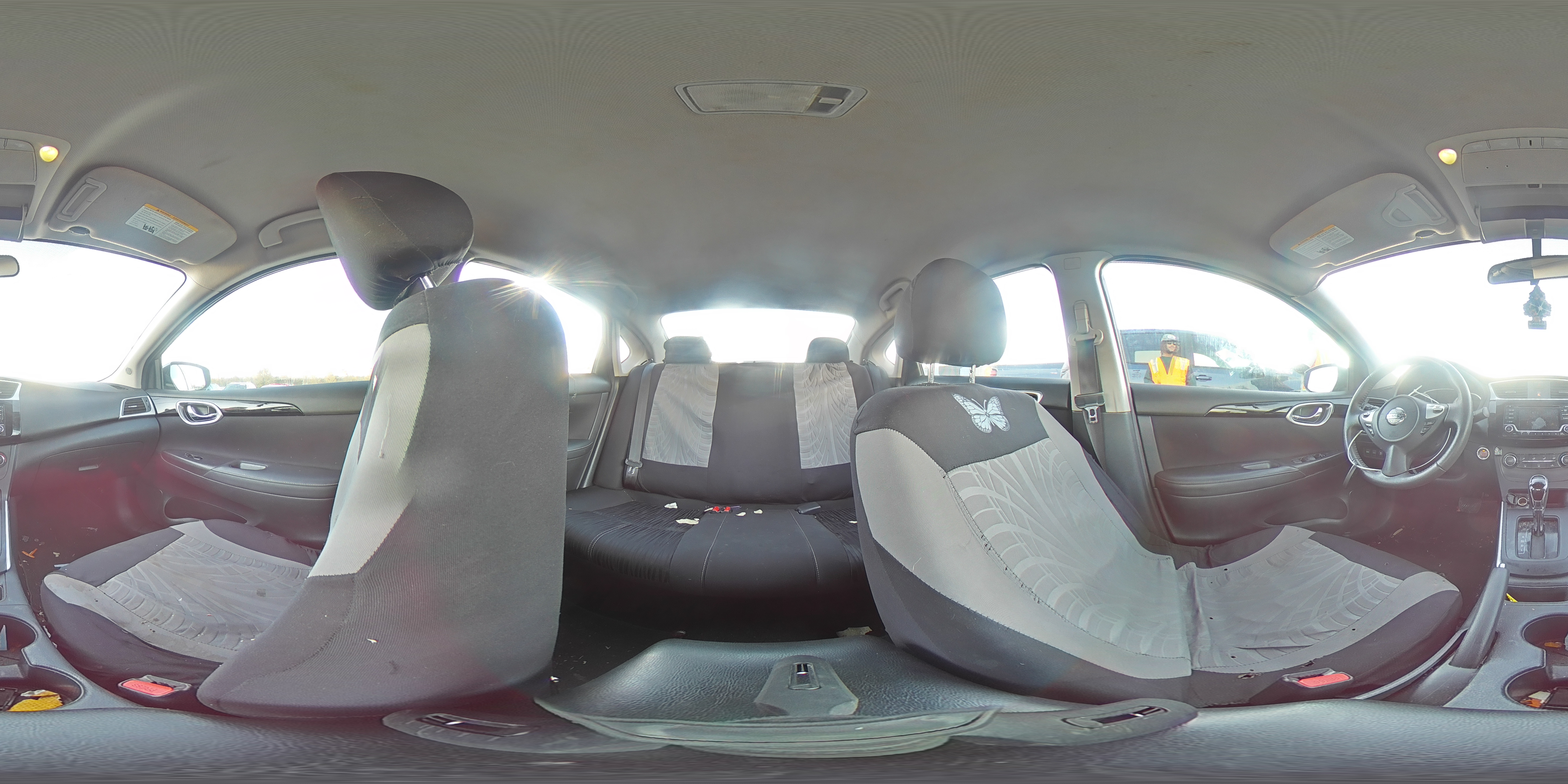 2017 Nissan Sentra - Image 12