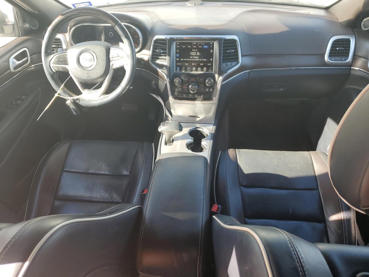 2015 Jeep Grand Cherokee - Image 8