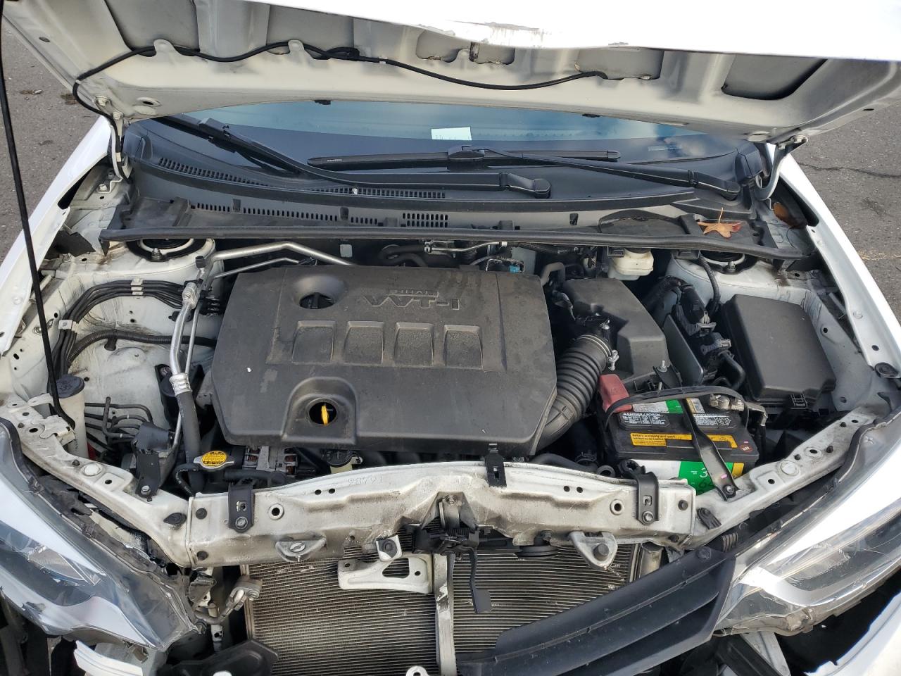 2015 Toyota Corolla - Image 11