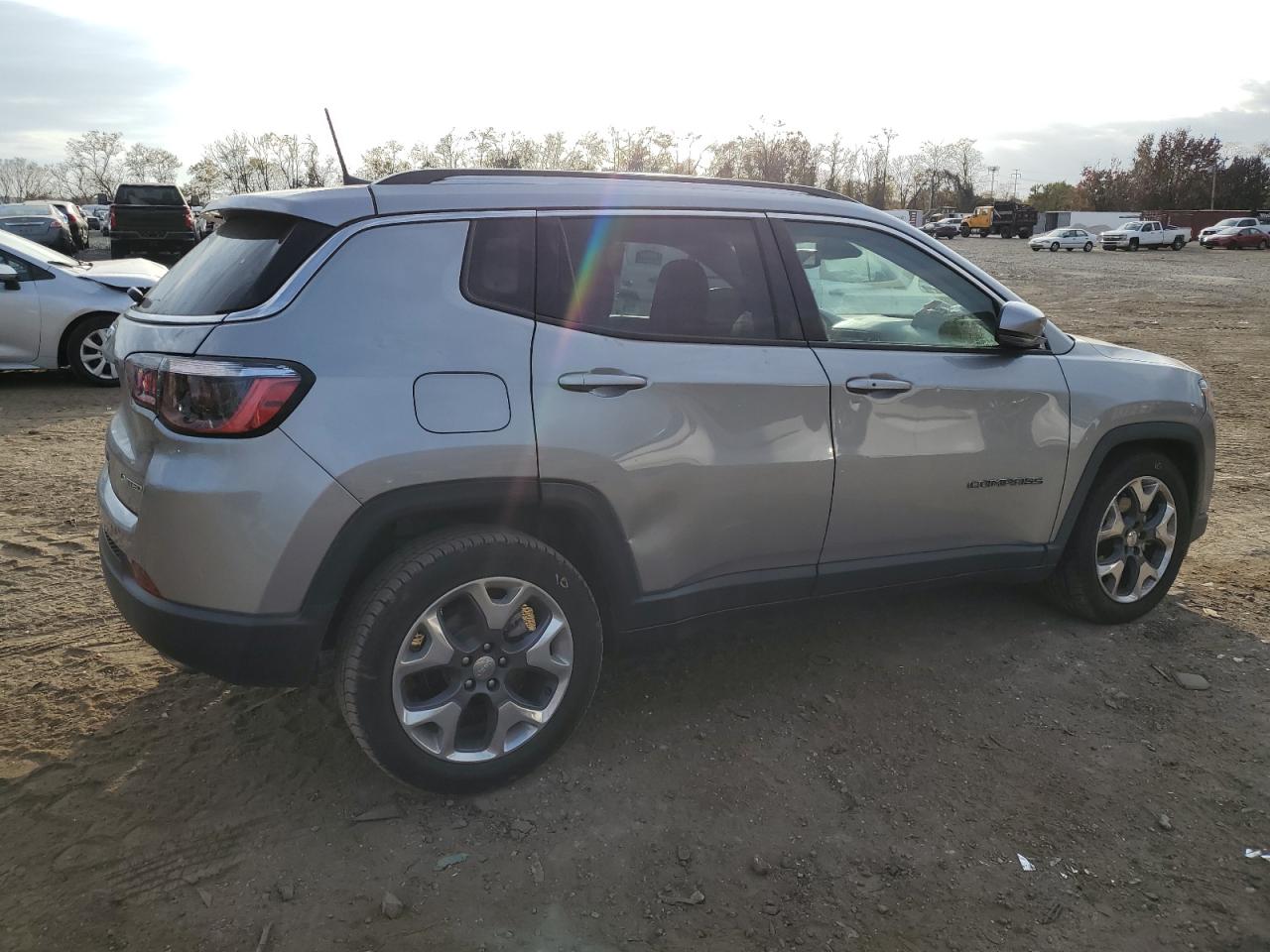 2019 Jeep Compass - Image 3