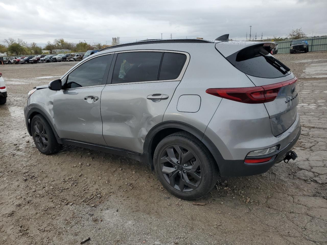 2021 Kia Sportage - Image 2