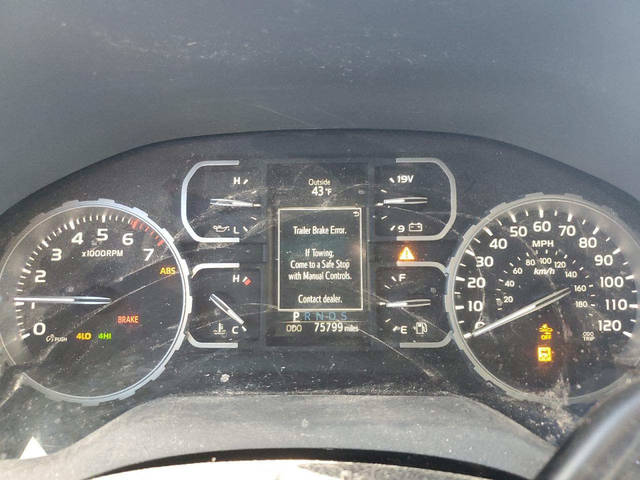 2021 Toyota Tundra - Image 9