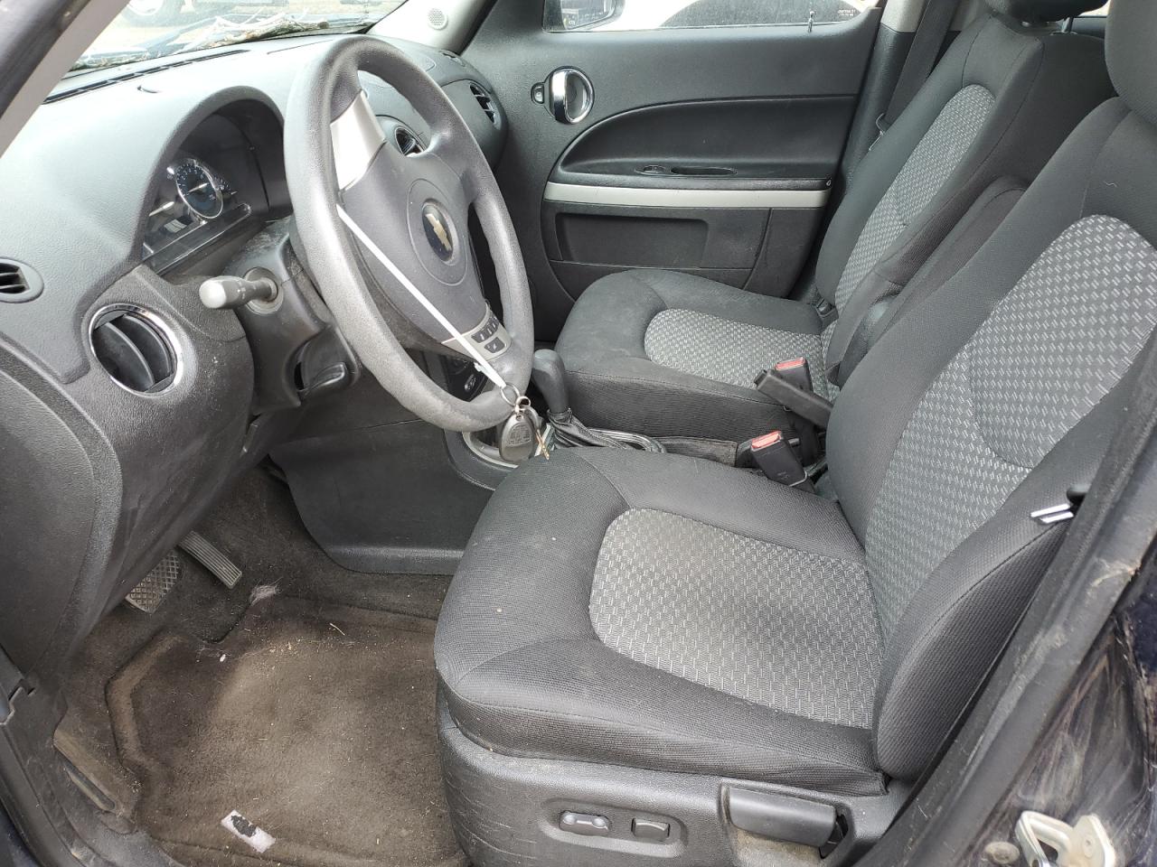 2010 Chevrolet HHR - Image 7