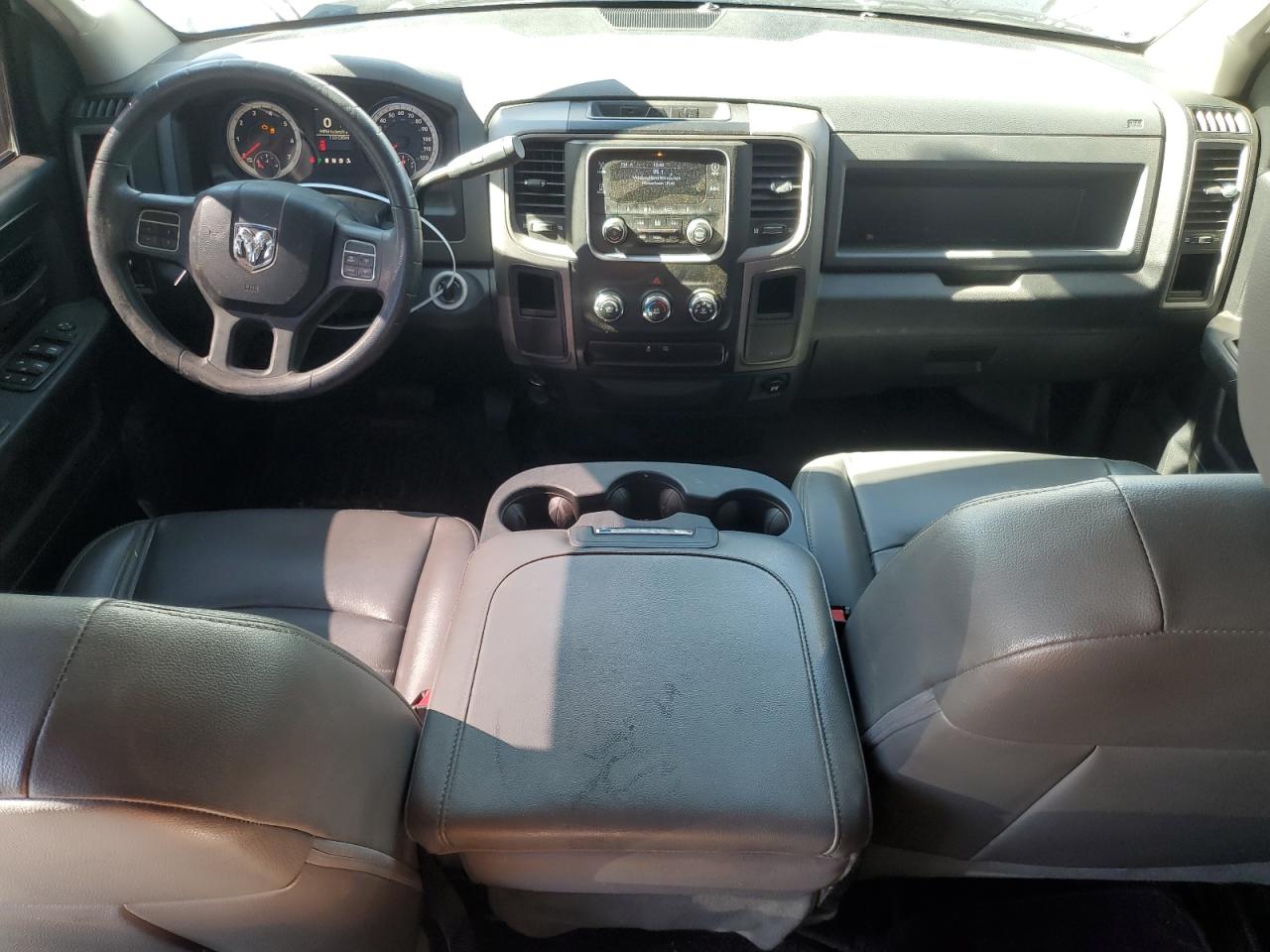 2014 RAM 1500 - Image 8